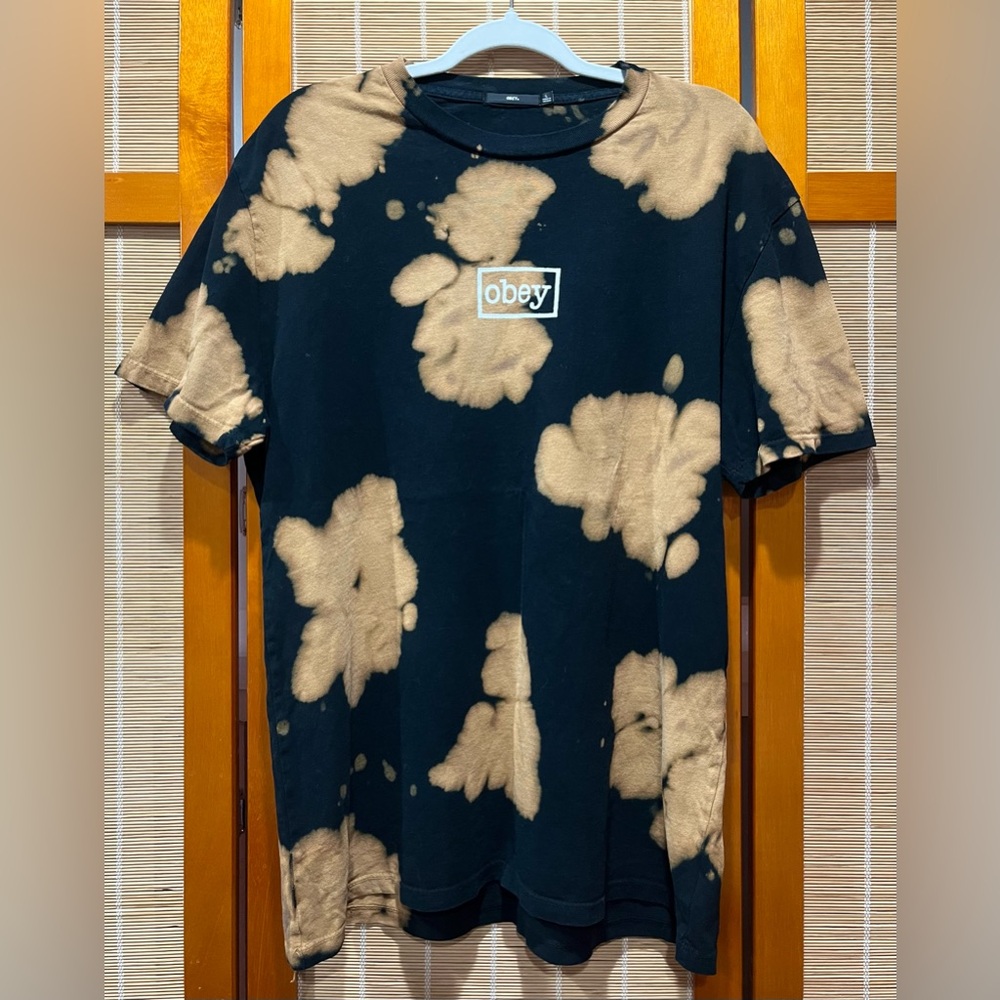 🔒 Obey black & tan tie dye T-shirt, size L